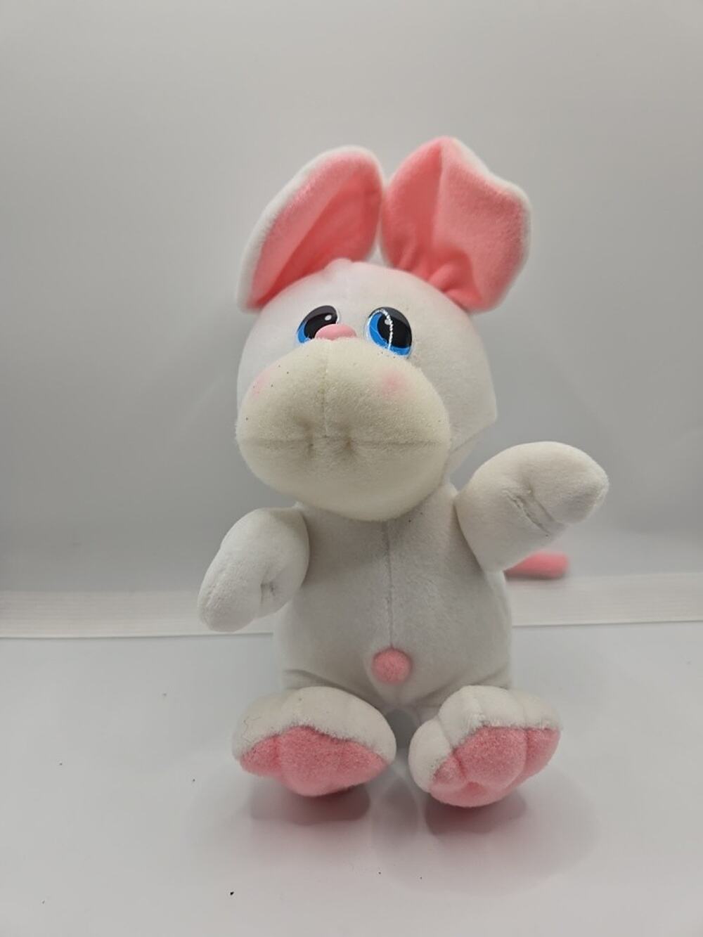 Vintage 1980’s Tonka Pet Store Pals White Bunny Plush! Pound Puppies Line LOOK